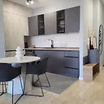 Bs *